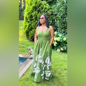 Taylor Green and White Floral Maxi Dress